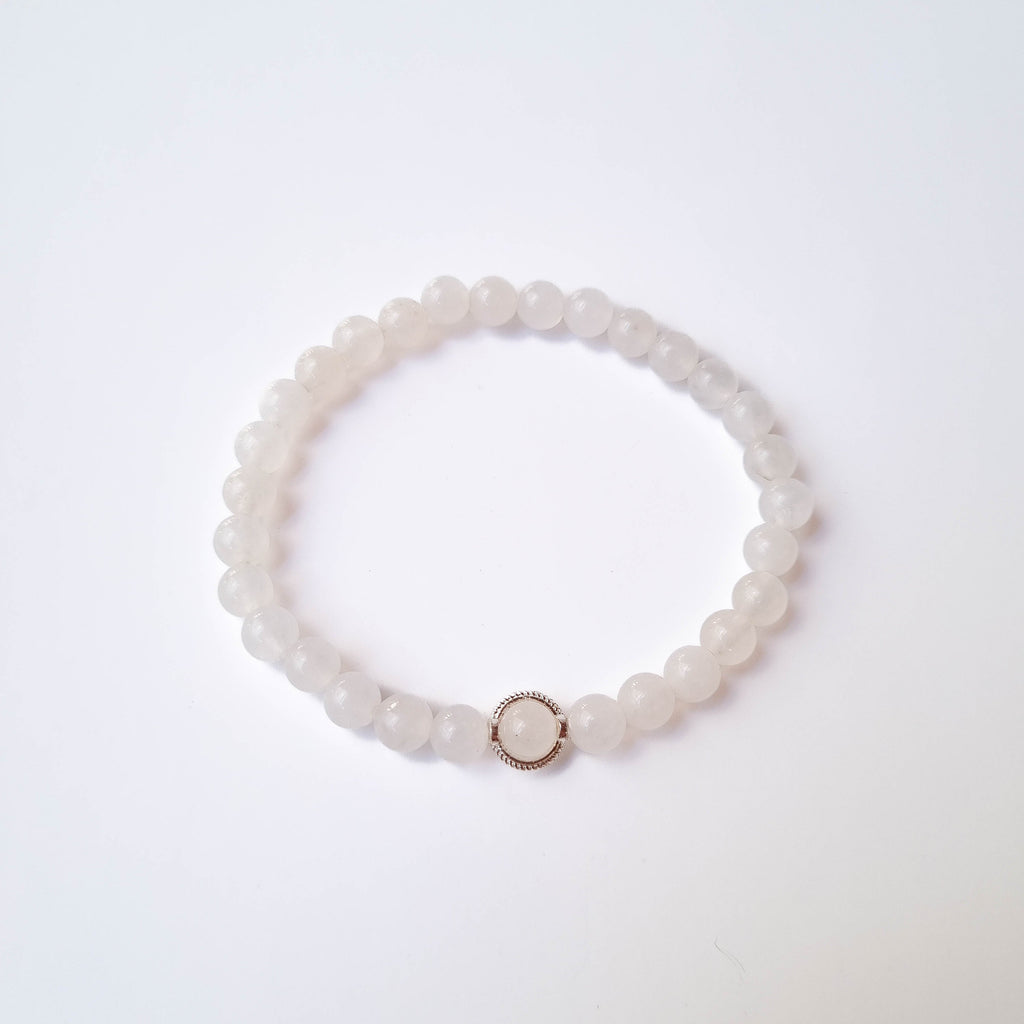 Pulsera Emperatriz · Cuarzo Rosa & Dije de Plata