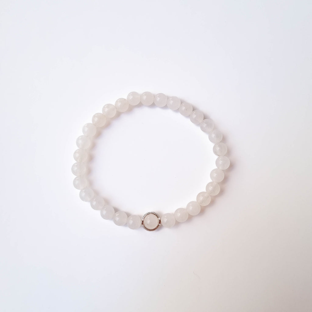 Pulsera Emperatriz · Cuarzo Rosa & Dije de Plata